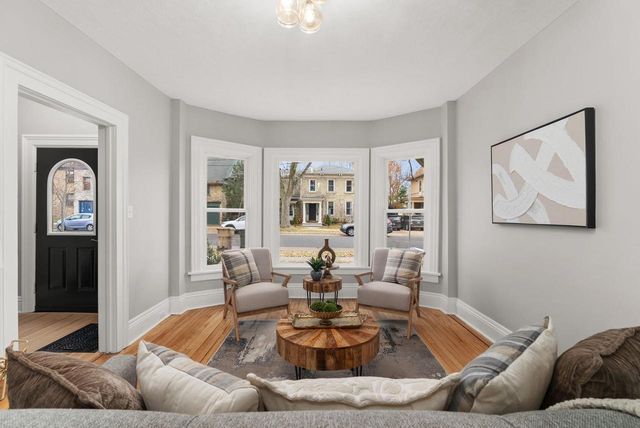 820 Jenifer Street, Madison, WI 53703