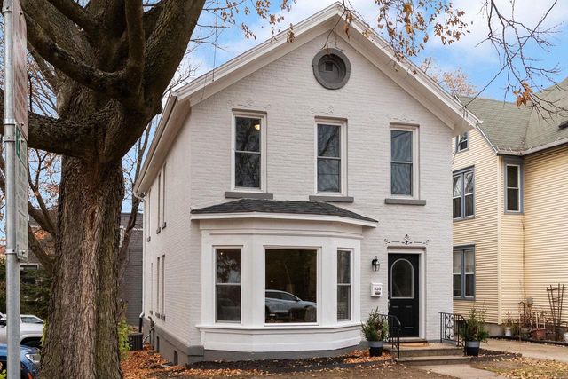 820 Jenifer Street, Madison, WI 53703