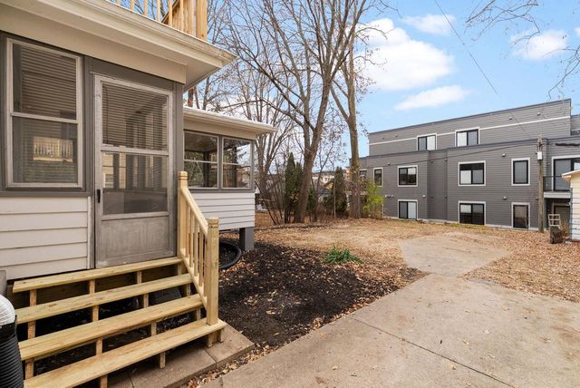 820 Jenifer Street, Madison, WI 53703