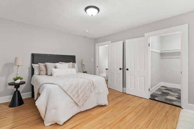 820 Jenifer Street, Madison, WI 53703