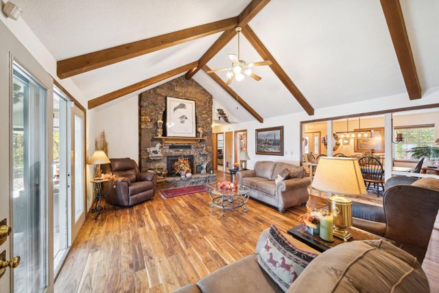 63301 E 246 Lane, Wyandotte, OK 74370