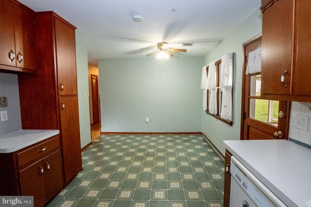 1514 BAHR RD, Pottstown, PA 19464