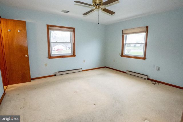 1514 BAHR RD, Pottstown, PA 19464