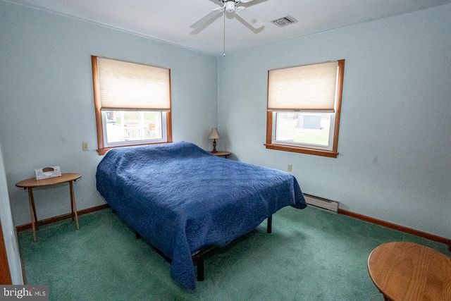 1514 BAHR RD, Pottstown, PA 19464