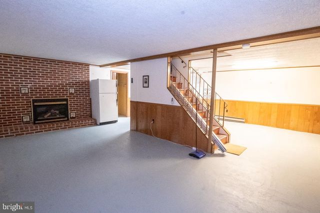 1514 BAHR RD, Pottstown, PA 19464