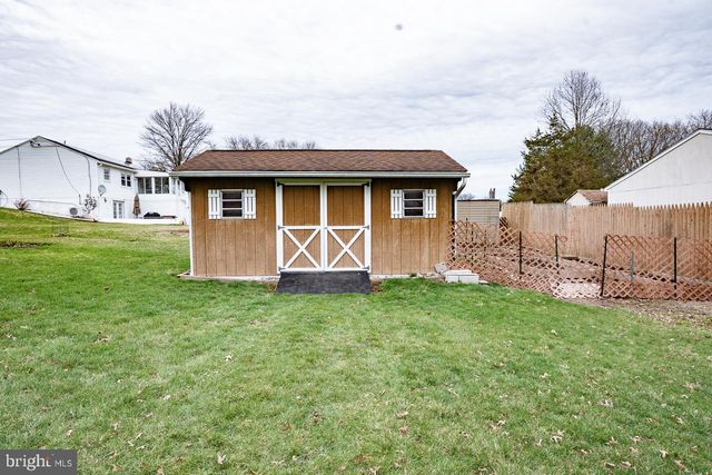 1514 BAHR RD, Pottstown, PA 19464