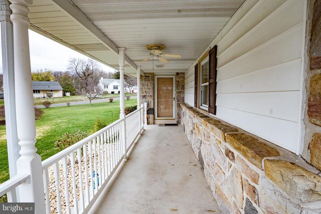 1514 BAHR RD, Pottstown, PA 19464