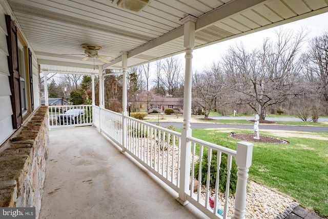 1514 BAHR RD, Pottstown, PA 19464