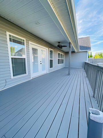 178 Hawthorne Drive, Winchester, KY 40391
