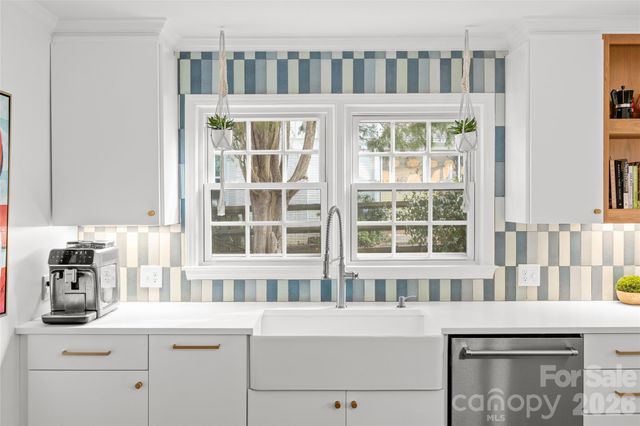 2732 Burnt Mill Road, Charlotte, NC 28210