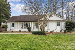 2732 Burnt Mill Road, Charlotte, NC 28210