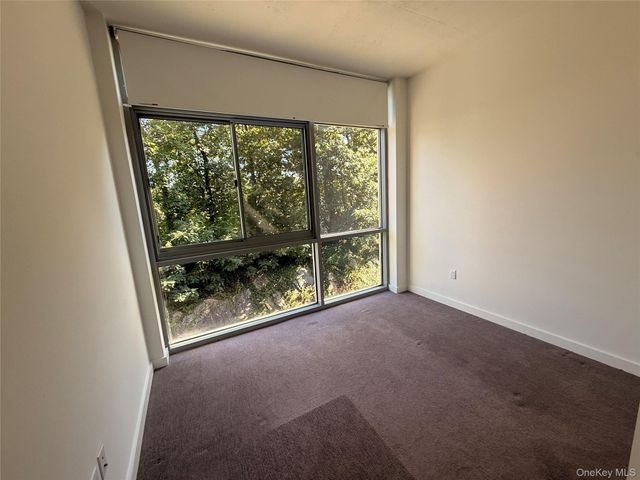 250 S Central Park Avenue 5i, Hartsdale, NY 10530