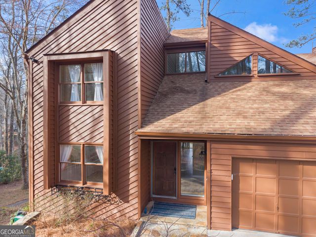 4221 Shire Court NE, Roswell, GA 30075