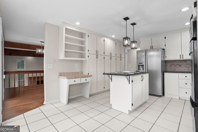 4221 Shire Court NE, Roswell, GA 30075