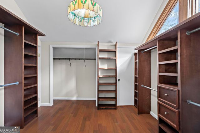 4221 Shire Court NE, Roswell, GA 30075