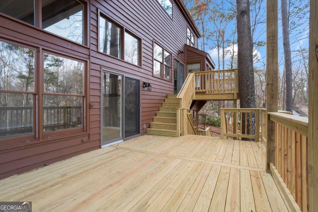 4221 Shire Court NE, Roswell, GA 30075