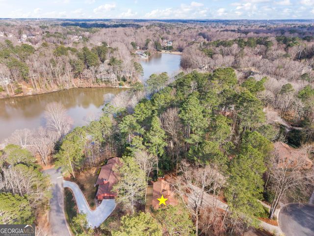 4221 Shire Court NE, Roswell, GA 30075