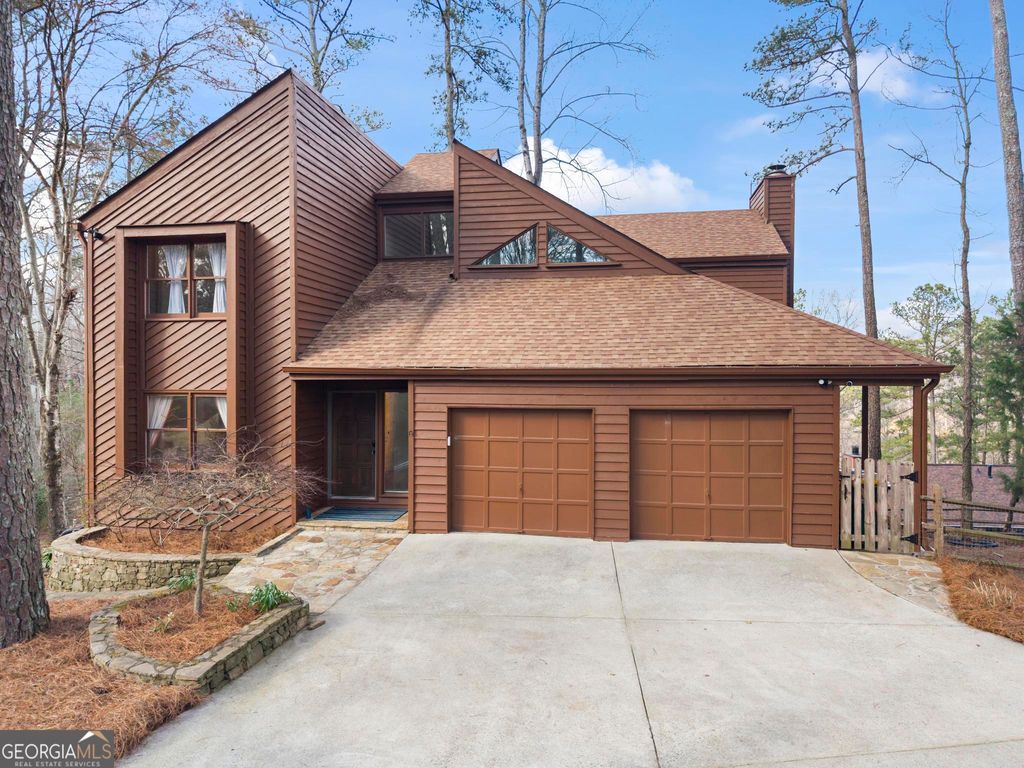 4221 Shire Court NE, Roswell, GA 30075