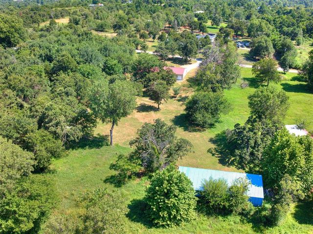 13401 SE 31st Street B, Choctaw, OK 73020