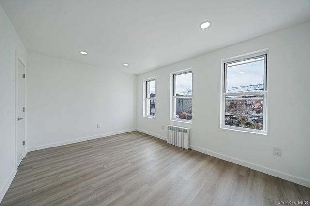 25-17 McIntosh Street, East Elmhurst, NY 11369