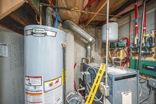 25-17 McIntosh Street, East Elmhurst, NY 11369