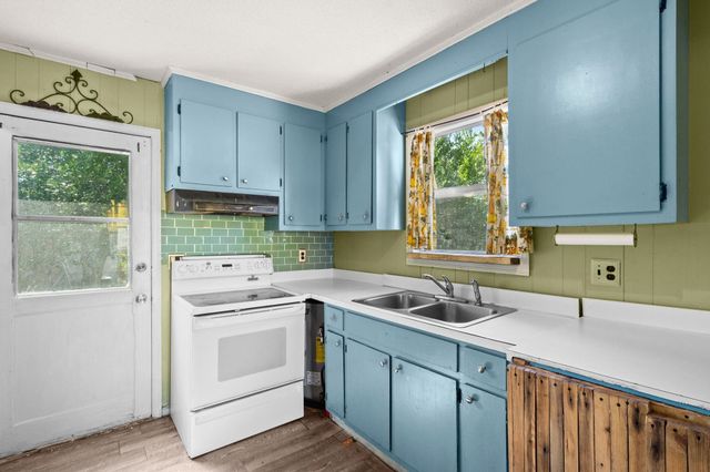 2705 Madison Dr., North Myrtle Beach, SC 29582