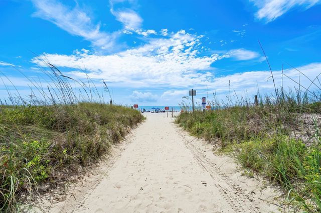 2705 Madison Dr., North Myrtle Beach, SC 29582
