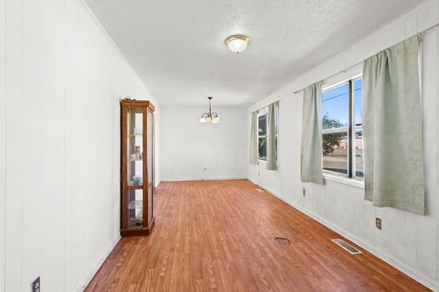 2705 Madison Dr., North Myrtle Beach, SC 29582