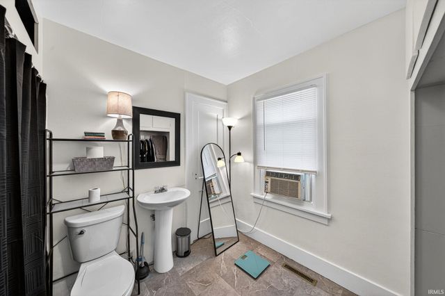 501 S 31st Street, South Bend, IN 46615