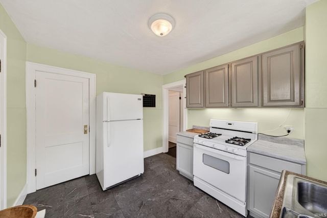 501 S 31st Street, South Bend, IN 46615