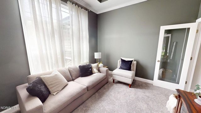 8320 Sycamore Woods Lane, Holland, OH 43528