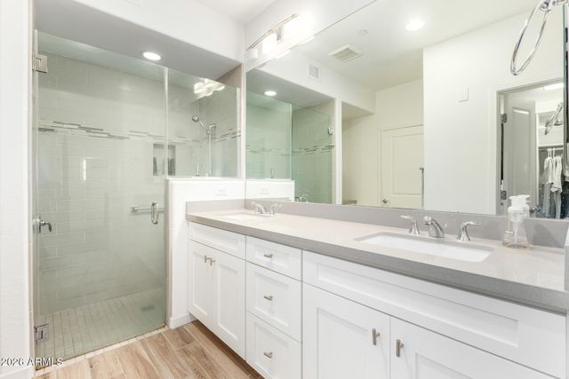 3935 E ROUGH RIDER Road 1271, Phoenix, AZ 85050