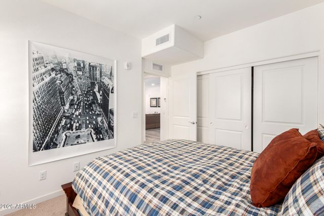 3935 E ROUGH RIDER Road 1271, Phoenix, AZ 85050