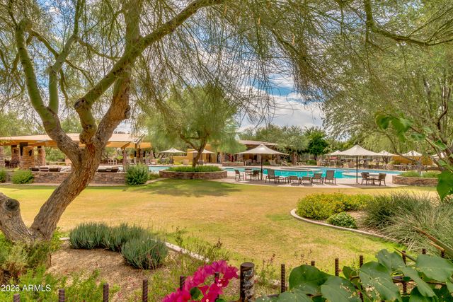 3935 E ROUGH RIDER Road 1271, Phoenix, AZ 85050