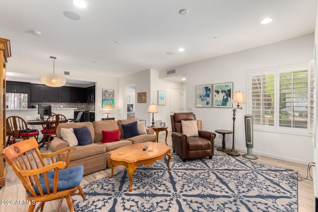 3935 E ROUGH RIDER Road 1271, Phoenix, AZ 85050