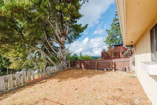 567 Juniper Street, Bremerton, WA 98310