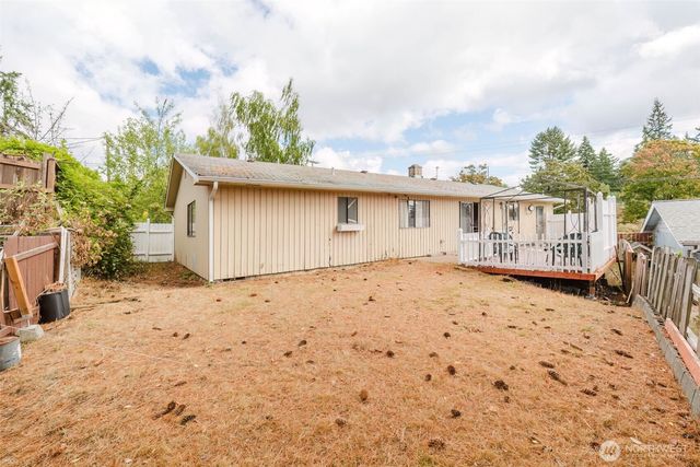 567 Juniper Street, Bremerton, WA 98310