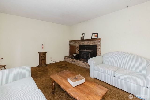 567 Juniper Street, Bremerton, WA 98310