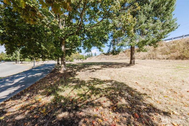 567 Juniper Street, Bremerton, WA 98310