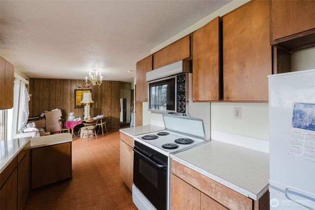 567 Juniper Street, Bremerton, WA 98310