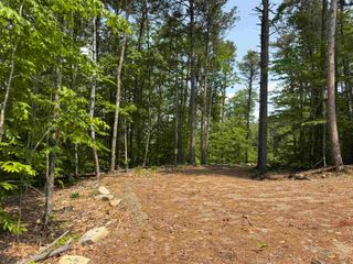 15 Circuit Road, Ossipee, NH 03864