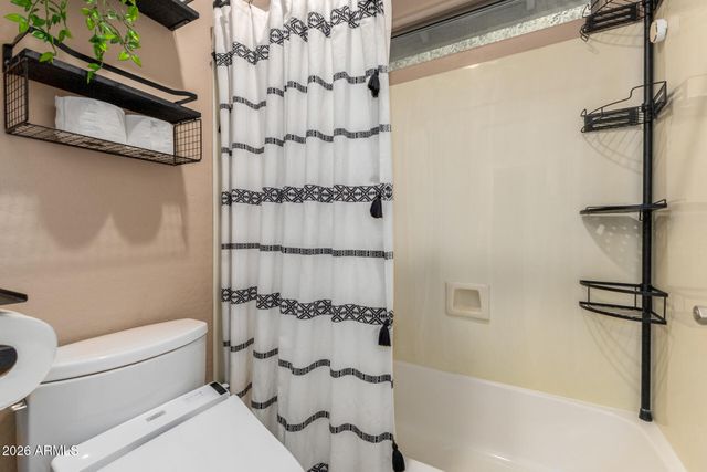 3458 E FAIRVIEW Street, Gilbert, AZ 85295