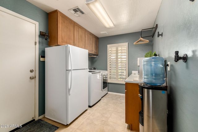 3458 E FAIRVIEW Street, Gilbert, AZ 85295