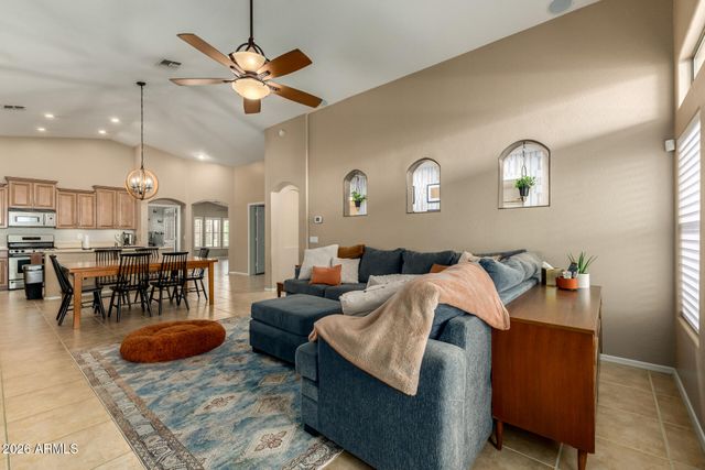 3458 E FAIRVIEW Street, Gilbert, AZ 85295