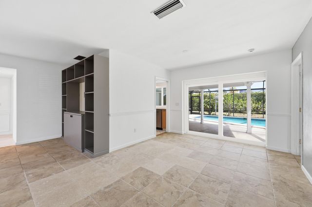 9696 Honeysuckle Avenue, Palm Beach Gardens, FL 33410