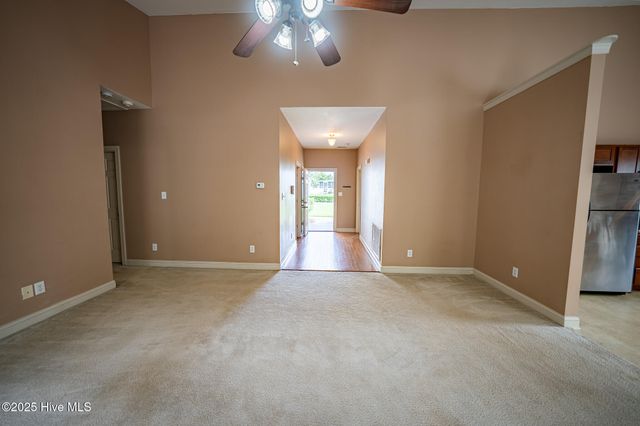 120 Secretariat Drive, Sneads Ferry, NC 28460