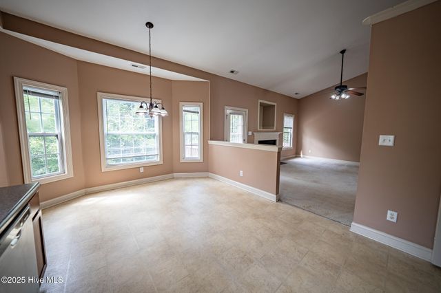 120 Secretariat Drive, Sneads Ferry, NC 28460