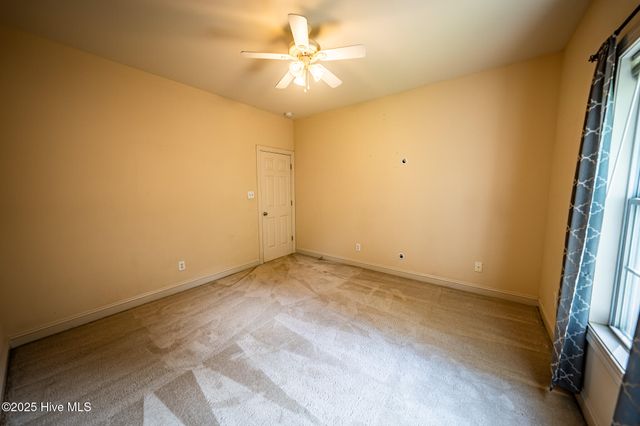 120 Secretariat Drive, Sneads Ferry, NC 28460