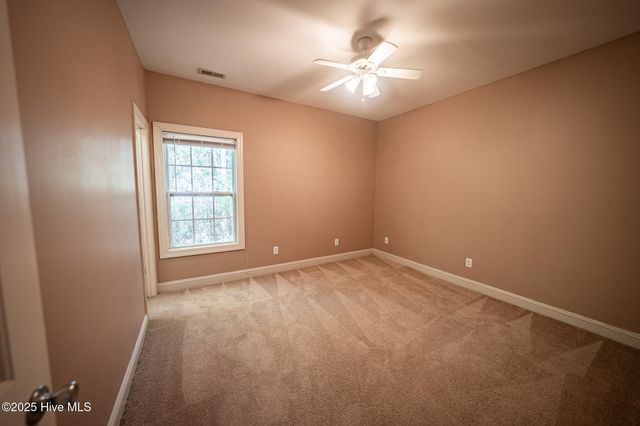 120 Secretariat Drive, Sneads Ferry, NC 28460