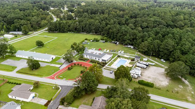 120 Secretariat Drive, Sneads Ferry, NC 28460
